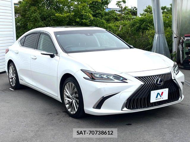 Lexus ES 2020-05 7358461-16
