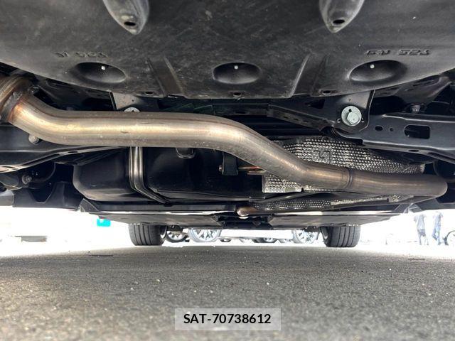 Lexus ES 2020-05 7358461-19
