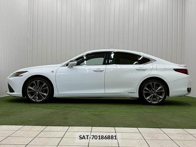 Lexus ES 2020-02 7358464-13