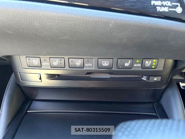 Lexus ES 2022-03 7358463-5