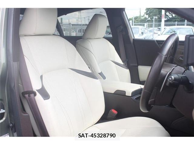 Lexus ES 2018-11 7392653-13