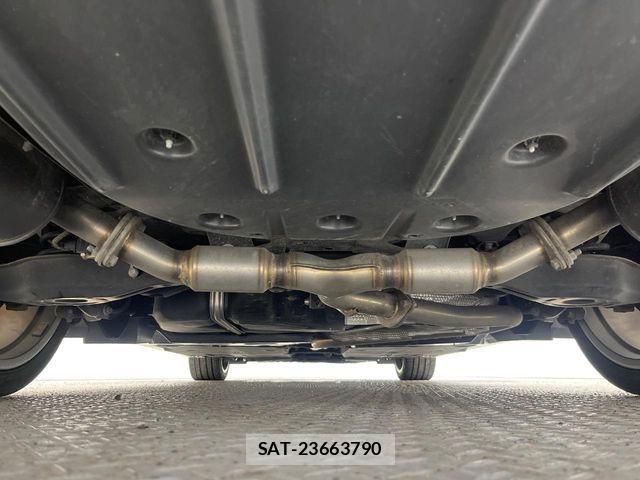 Lexus ES 2018-12 7455361-18