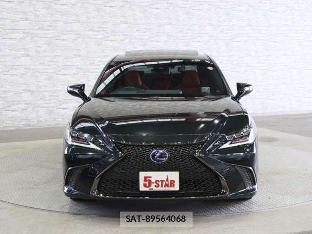 Lexus ES 2019-06 7455364-10