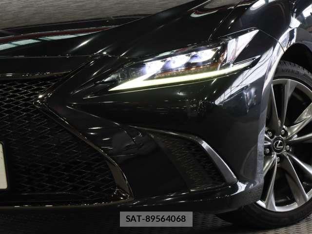Lexus ES 2019-06 7455364-14
