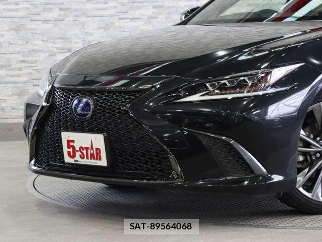 Lexus ES 2019-06 7455364-16