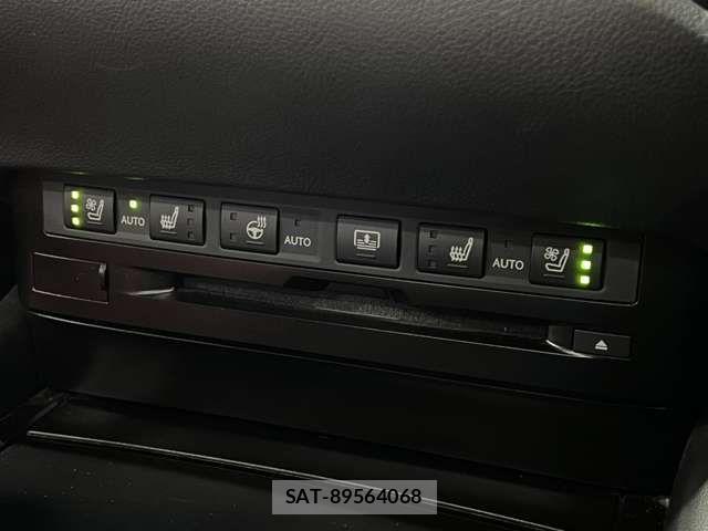 Lexus ES 2019-06 7455364-8