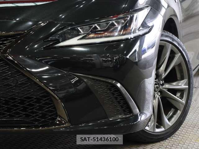 Lexus ES 2019-01 7455362-15