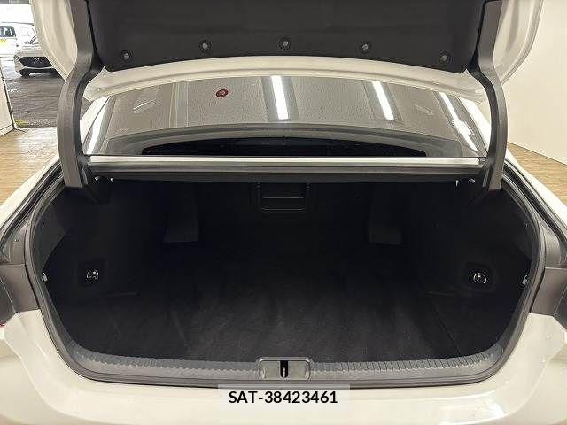 Lexus ES 2020-08 7501247-12