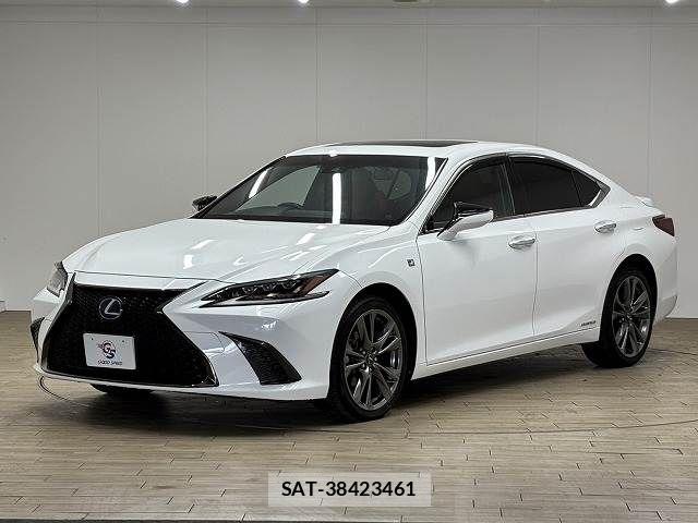 Lexus ES 2020-08 7501247-14
