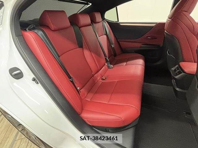 Lexus ES 2020-08 7501247-5