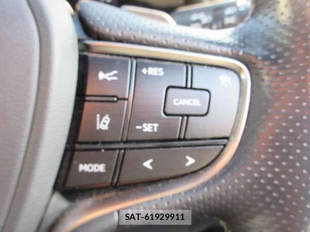 Lexus ES 2020-03 7501246-15