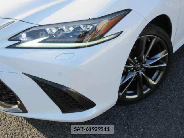 Lexus ES 2020-03 7501246-18