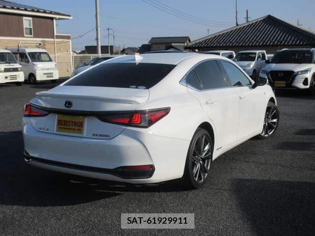 Lexus ES 2020-03 7501246-2