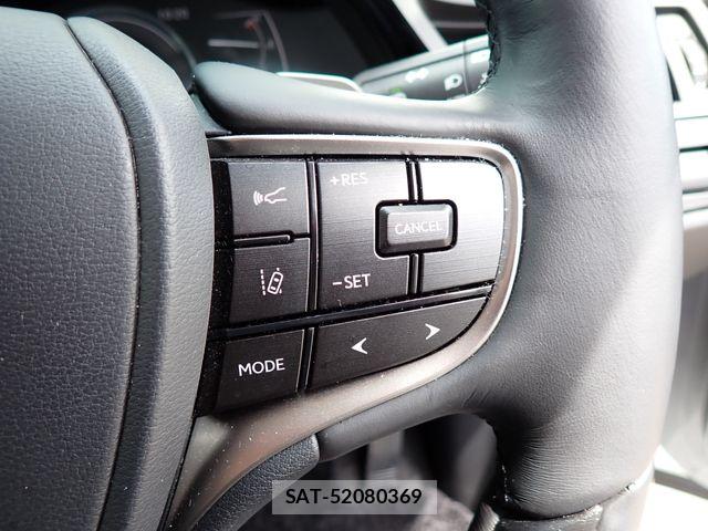 Lexus ES 2023-07 7509001-15