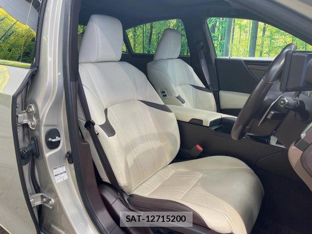 Lexus ES 2019-09 7562348-8