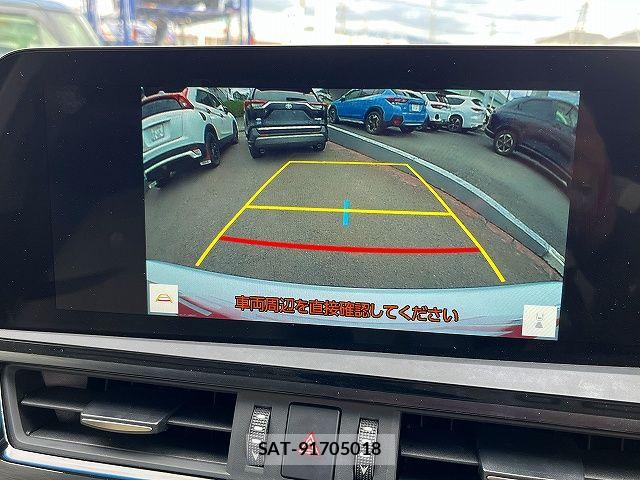 Lexus ES 2023-04 7562347-10
