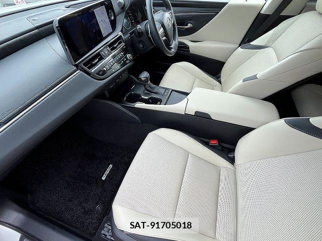 Lexus ES 2023-04 7562347-18