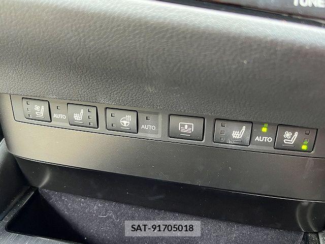 Lexus ES 2023-04 7562347-21