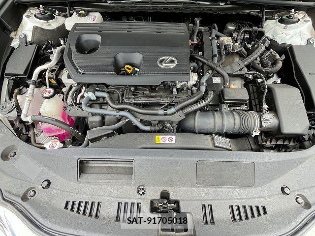 Lexus ES 2023-04 7562347-27