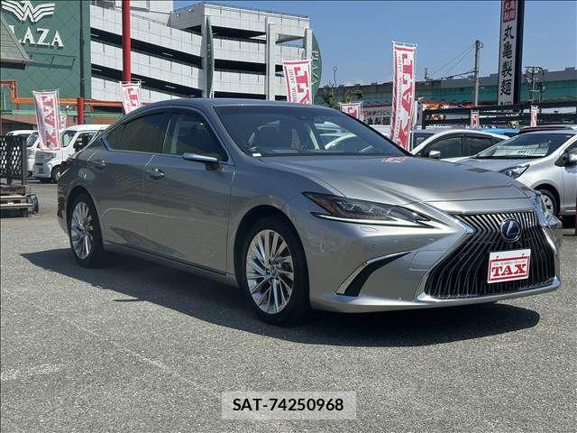 Lexus ES 2019-03 7328006-6