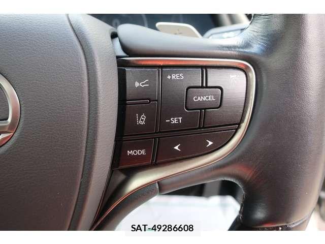 Lexus ES 2019-05 7617626-12