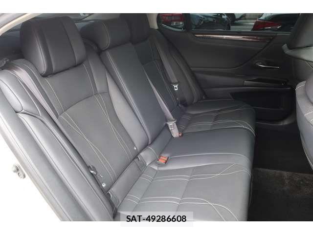Lexus ES 2019-05 7617626-5