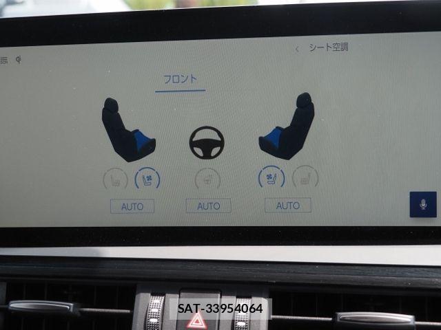 Lexus ES 2023-04 7617625-28