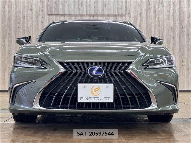 Lexus ES 2021-11 7725020-13