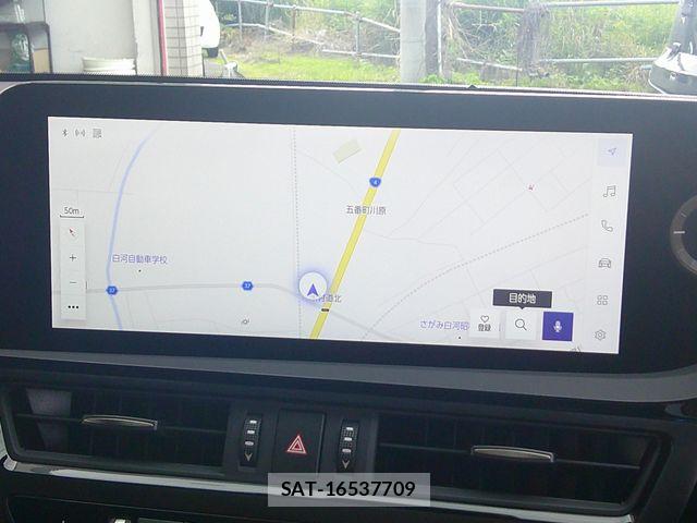 Lexus ES 2025-05 7725013-13