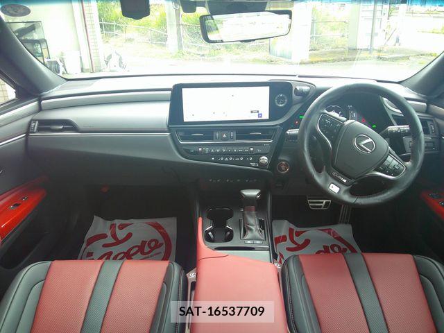 Lexus ES 2025-05 7725013-1