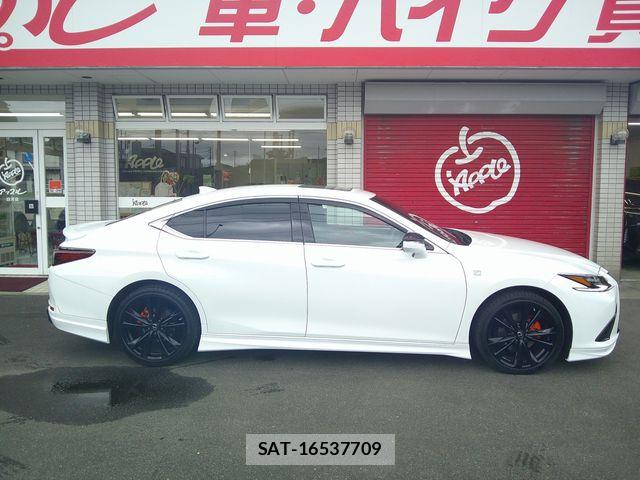 Lexus ES 2025-05 7725013-5