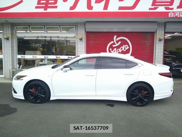 Lexus ES 2025-05 7725013-6