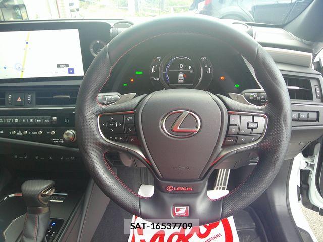 Lexus ES 2025-05 7725013-7
