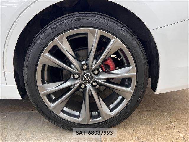 Lexus ES 2019-01 7725018-25