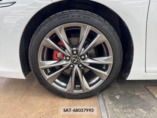 Lexus ES 2019-01 7725018-26