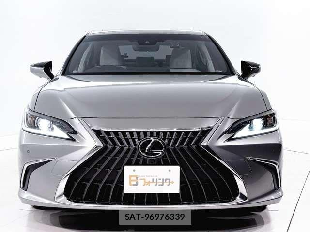 Lexus ES 2024-05 7725014-10