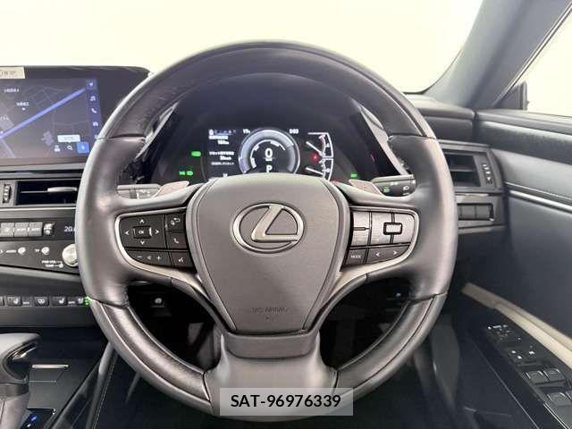 Lexus ES 2024-05 7725014-12