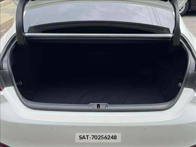 Lexus ES 2023-01 7786445-10