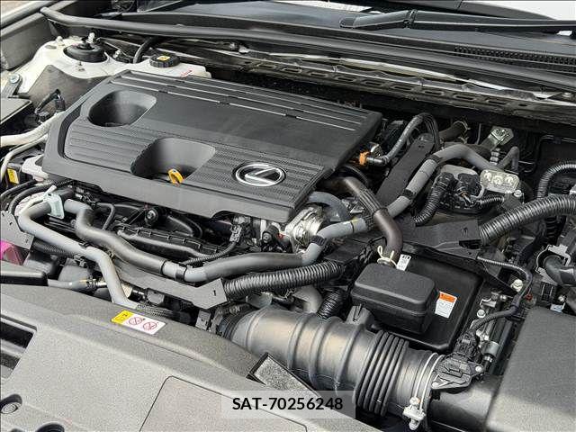 Lexus ES 2023-01 7786445-19