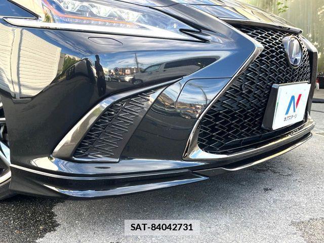 Lexus ES 2020-01 7877322-2