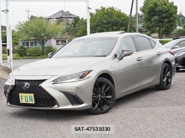 Lexus ES 2023-05 7877321-0
