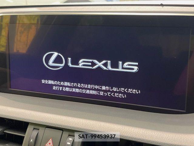Lexus ES 2019-06 7902841-3