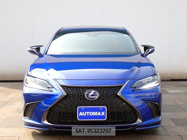 Lexus ES 2021-10 7962376-3
