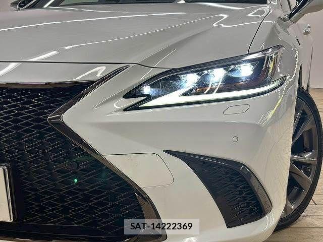 Lexus ES 2019-01 7962375-12
