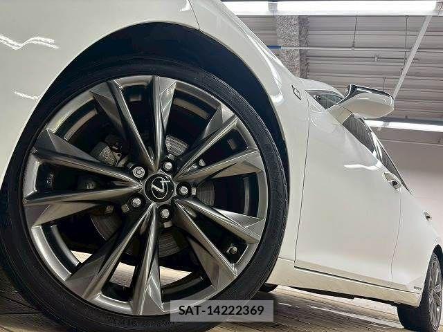 Lexus ES 2019-01 7962375-13