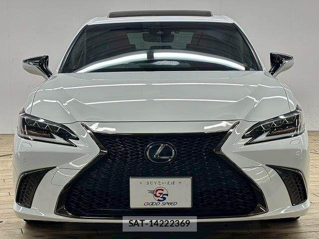 Lexus ES 2019-01 7962375-15