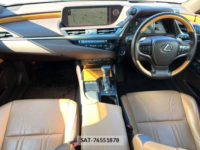 Lexus ES 2019-07 7979750-1