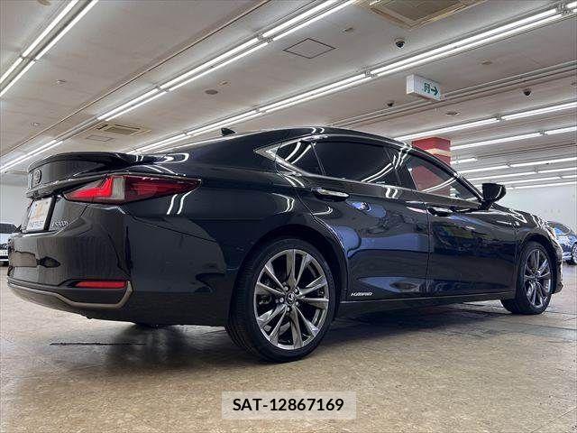 Lexus ES 2020-11 7979748-17