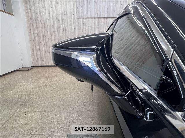 Lexus ES 2020-11 7979748-23