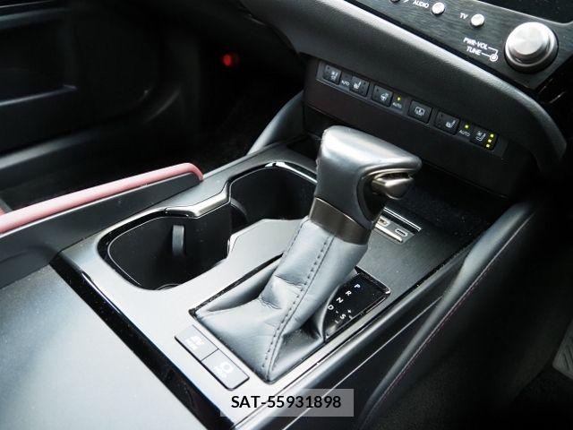 Lexus ES 2023-08 7979746-27